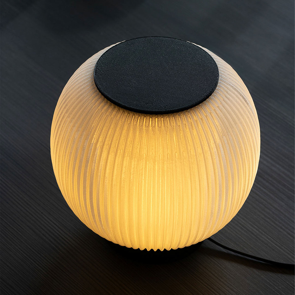 GLOW S